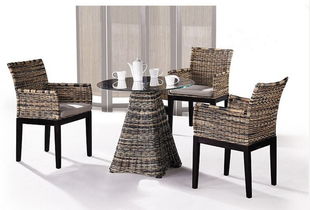 现代家居中的中国传统藤编家具创意艺术